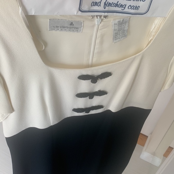 Classic very flattering black and cream Liz Claiborne dress. - Picture 4 of 4